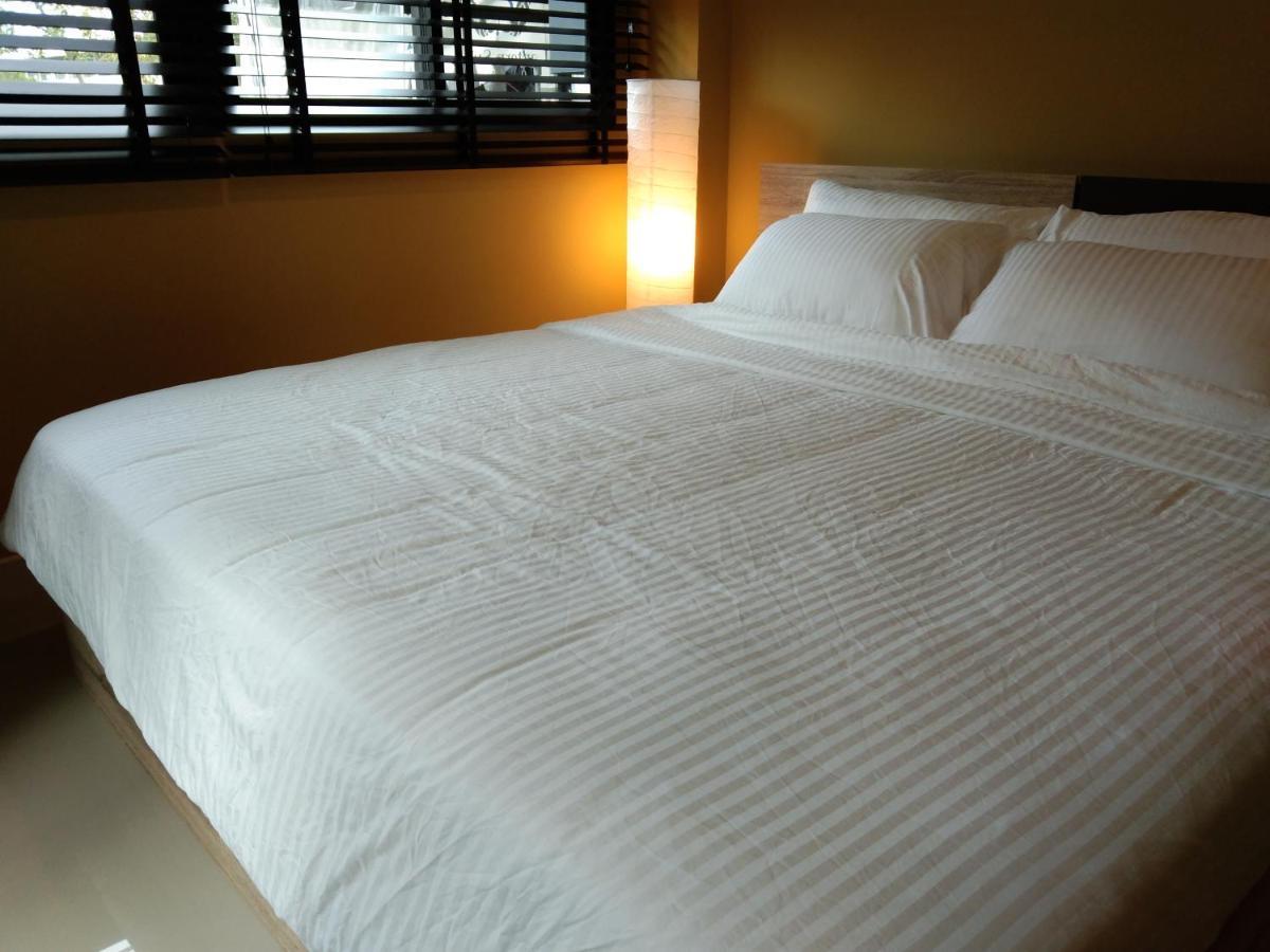 The Lantern Suites Ban Song Hong Экстерьер фото